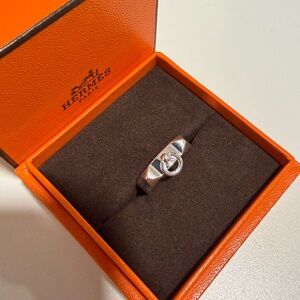 BRAND NEW Hermes Collier de chien ring size 55